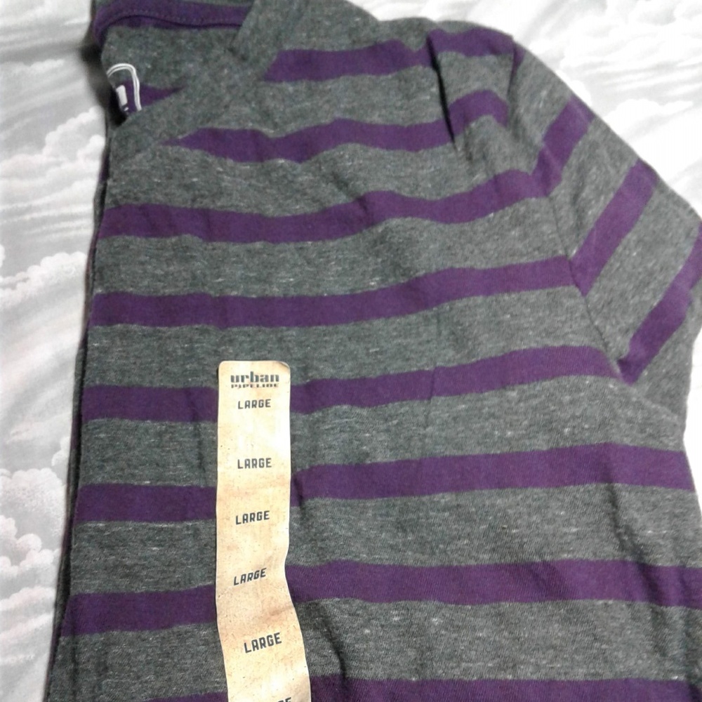 NWOT Urban Pipeline Grey/Purple Tee